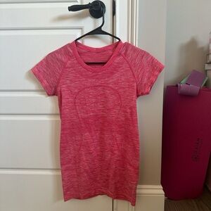 lululemon pink swiftly tech size 6! never worn, perfect condition